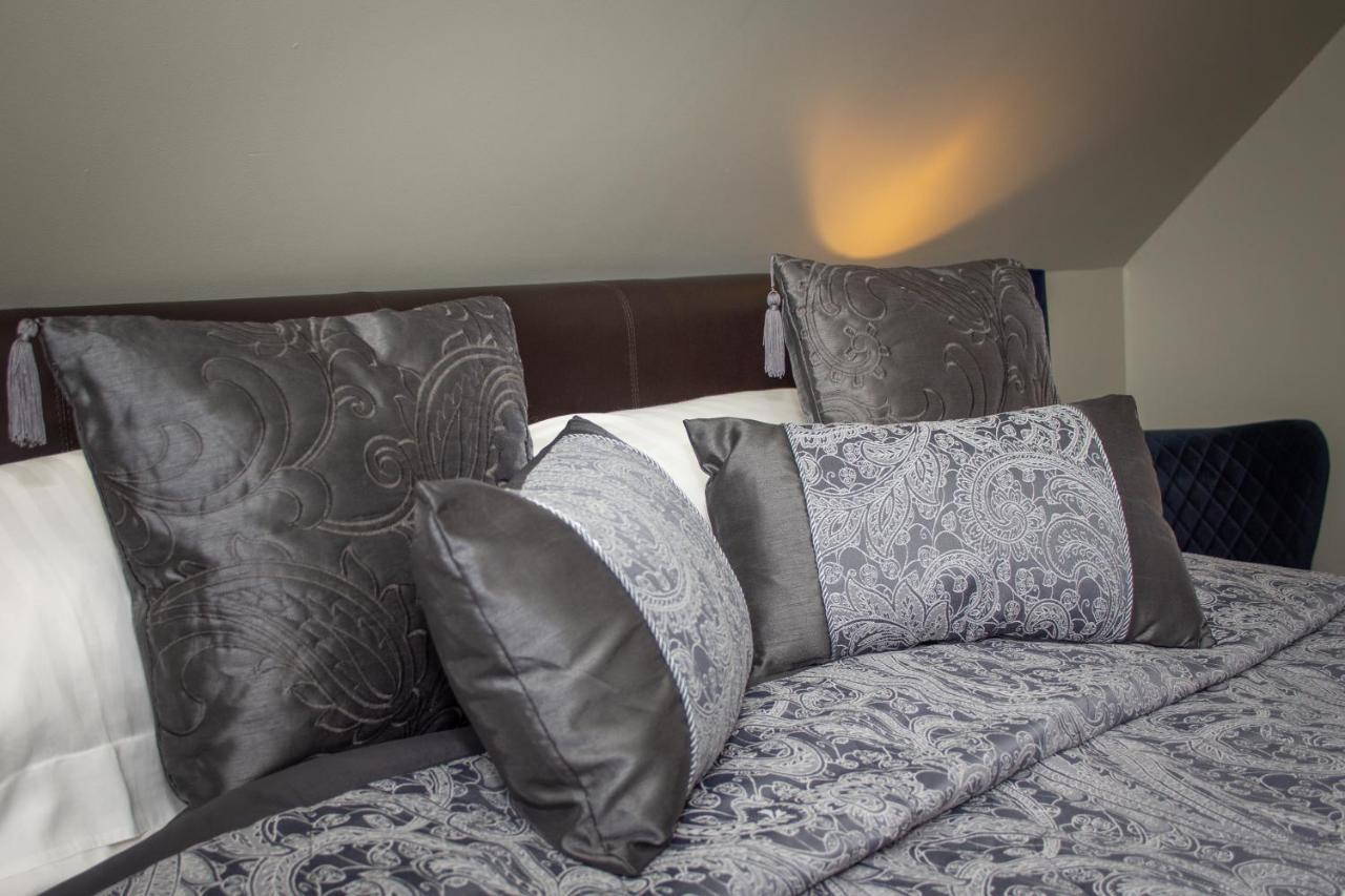 Beaumont Guest House- Free Private Parking & Off-Site Health Centre Access - Adults Only Windermere Exterior foto