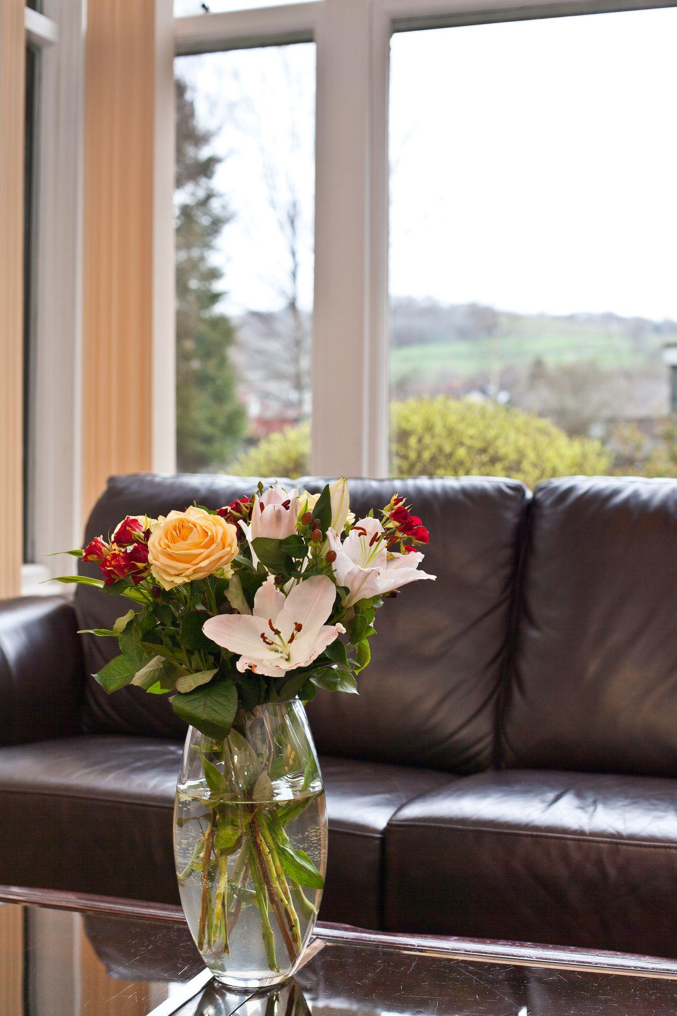 Beaumont Guest House- Free Private Parking & Off-Site Health Centre Access - Adults Only Windermere Exterior foto